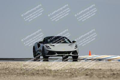 media/May-25-2025-Lotus Club Golden Gate (Sun) [[681474f0a2]]/Novice Group/Turn 2/